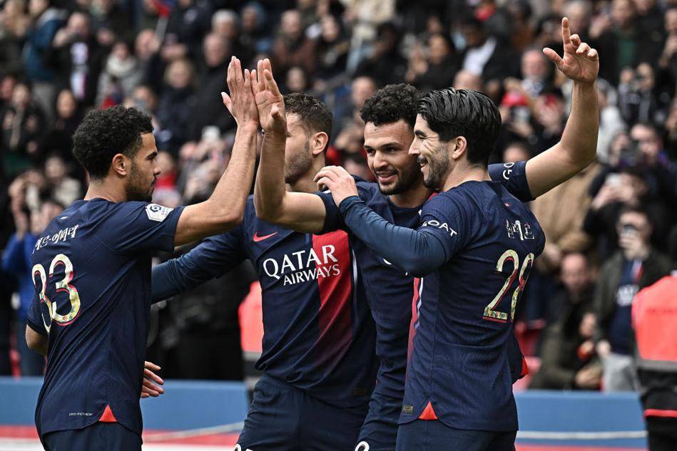 2025／26赛季英超：若瓜迪奥拉明年走，曼城早已备好“复制人计划”（2025／26赛季英超：若瓜迪奥拉明年离任，曼城已备好“接班人计划”）