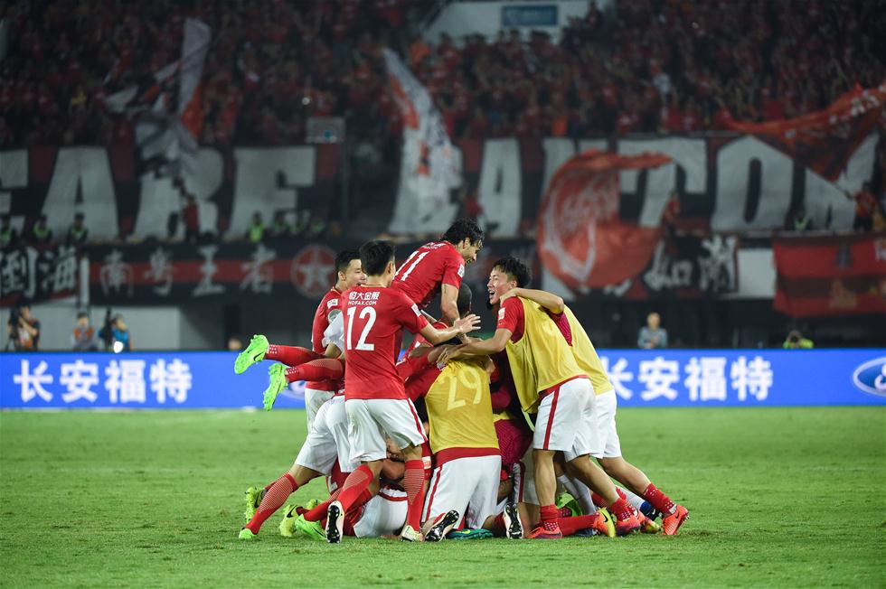 中足联发布2025职业联赛数据：中超场均净比赛时间上升7秒