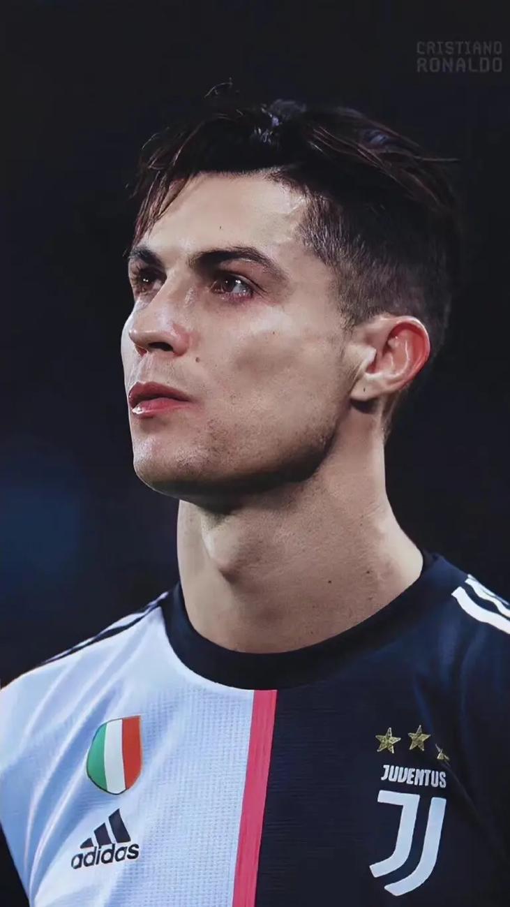 世体：巴塞罗那市长将来诺坎普看比赛，预留主席台第一排位置（世体：巴塞罗那市长将赴诺坎普观赛，主席包厢首排座已预留）