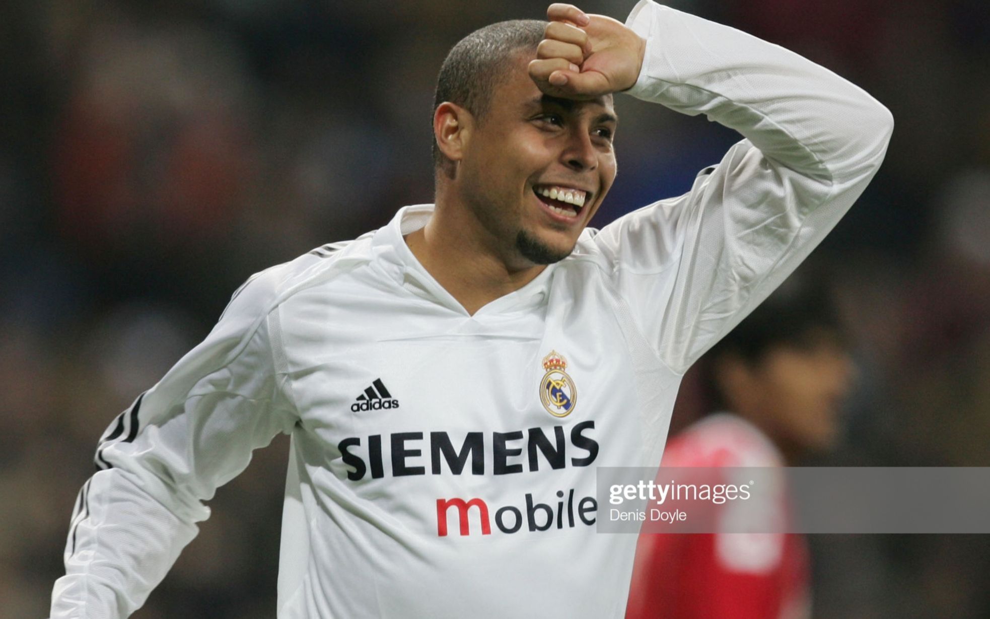 曼联球员身价更新，姆伯莫7500万欧领衔（曼联球员最新身价出炉：姆伯莫以7500万欧暂列榜首）